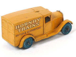 Lot 539 - DINKY TOYS (GB) (1)