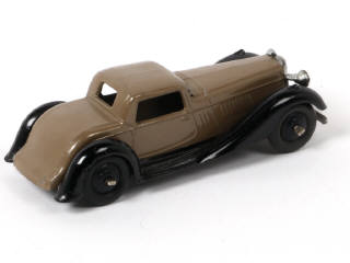 Lot 521 - DINKY TOYS (GB) (1)