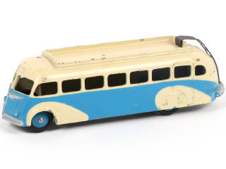 Lot 477 - DINKY TOYS (FRANCE) (1)