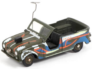 Lot 370 - DINKY TOYS (FRANCE) (1)