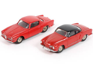 Lot 396 - DINKY TOYS (FRANCE) (2)