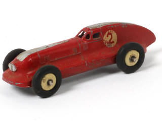 Lot 363 - DINKY TOYS (FRANCE) (1)
