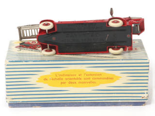 Lot 386 - DINKY TOYS (FRANCE) (1)