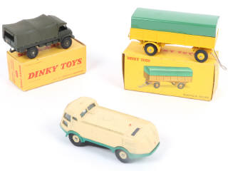 Lot 423 - DINKY TOYS (FRANCE) (3)