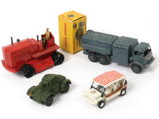 Lot 350 - DINKY TOYS (GB) (4)