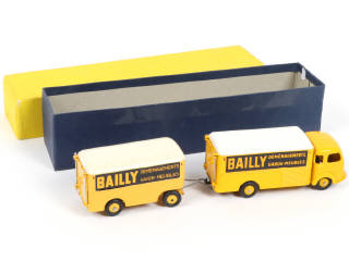 Lot 383 - DINKY TOYS (FRANCE) (1)