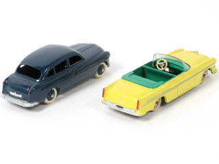 Lot 394 - DINKY TOYS (FRANCE) (2)