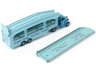 Lot 277 - DINKY TOYS (GB) (1)