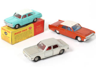 Lot 342 - DINKY TOYS (GB) (3)