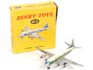 Lot 388 - DINKY TOYS (FRANCE) (1)