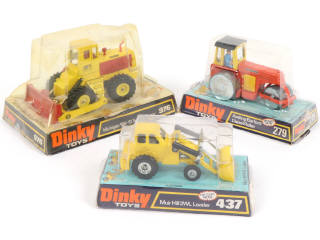 Lot 336 - DINKY TOYS (GB) (3)