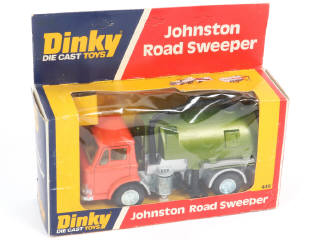 Lot 283 - DINKY TOYS (GB) (1)