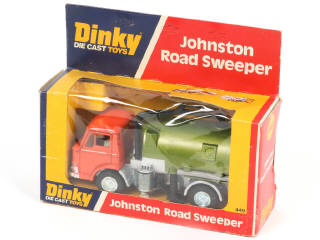 Lot 283 - DINKY TOYS (GB) (1)