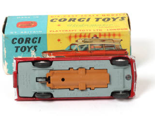 Lot 139 - CORGI TOYS (GB) (1)