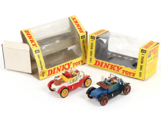 Lot 304 - DINKY TOYS (GB) (2)
