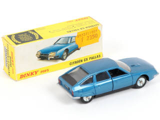 Lot 359 - DINKY TOYS (FRANCE) (1)