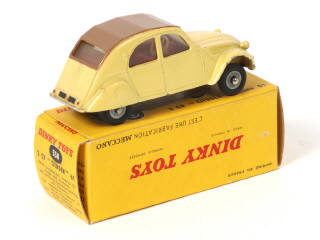 Lot 347 - DINKY TOYS (FRANCE) (1)