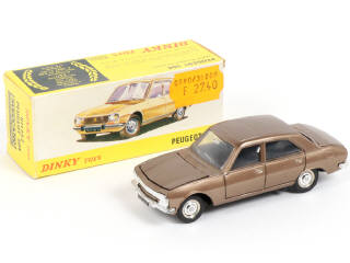 Lot 357 - DINKY TOYS (FRANCE) (1)