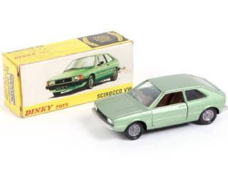 Lot 360 - DINKY TOYS (FRANCE) (1)