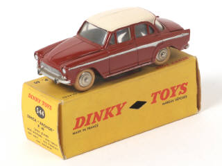 Lot 343 - DINKY TOYS (FRANCE) (1)