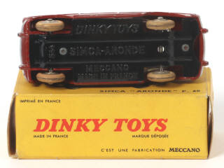 Lot 343 - DINKY TOYS (FRANCE) (1)