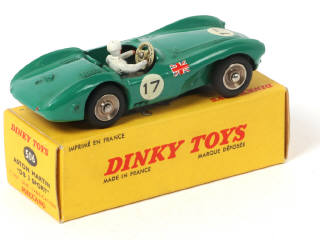 Lot 340 - DINKY TOYS (FRANCE) (1)