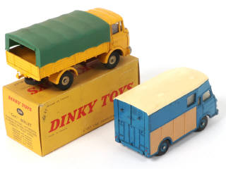 Lot 392 - DINKY TOYS (FRANCE) (2)