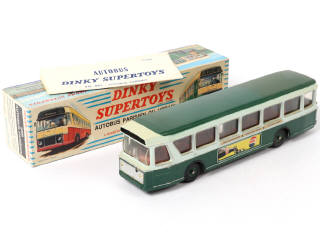 Lot 378 - DINKY TOYS (FRANCE) (1)