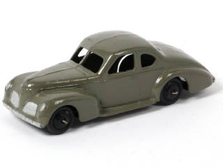 Lot 242 - DINKY TOYS (GB) (1)
