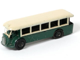 Lot 371 - DINKY TOYS (FRANCE) (1)