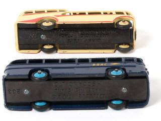 Lot 301 - DINKY TOYS (GB) (2)