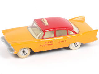 Lot 254 - DINKY TOYS (GB) (1)