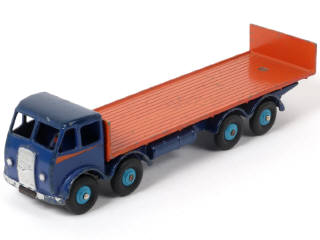Lot 266 - DINKY TOYS (GB) (1)