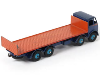 Lot 266 - DINKY TOYS (GB) (1)