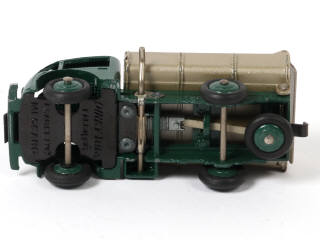 Lot 367 - DINKY TOYS (FRANCE) (1)