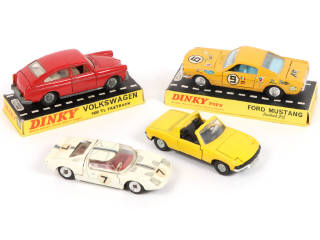 Lot 285 - DINKY TOYS (GB) (4)