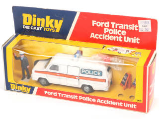 Lot 273 - DINKY TOYS (GB) (1)