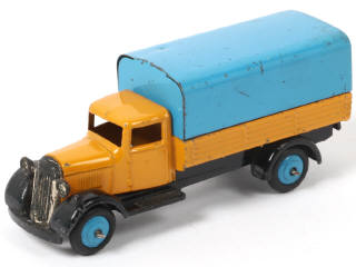 Lot 253 - DINKY TOYS (GB) (1)
