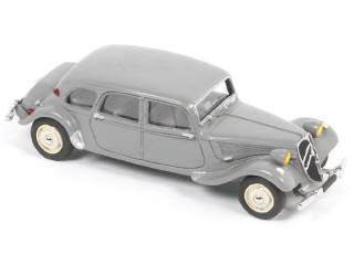 Lot 145 - DEVOS (FRANCE) (1)