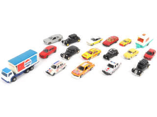 Lot 70 - DIVERS (17)