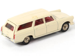 Lot 305 - DINKY TOYS (FRANCE) (1)