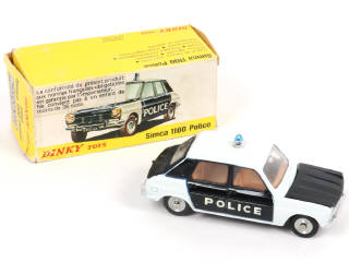Lot 331 - DINKY TOYS (FRANCE) (1)