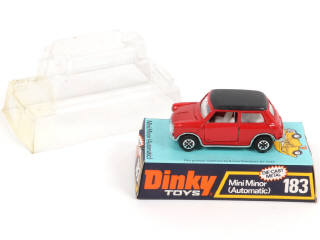 Lot 268 - DINKY TOYS (GB) (1)