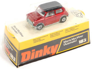 Lot 269 - DINKY TOYS (GB) (1)