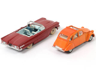 Lot 351 - DINKY TOYS (FRANCE) (2)