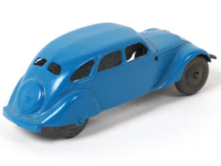 Lot 294 - DINKY TOYS (FRANCE) (1)