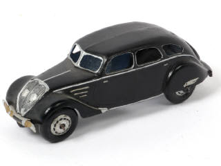 Lot 295 - DINKY TOYS (FRANCE) (1)