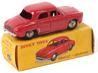 Lot 322 - DINKY TOYS (FRANCE) (1)