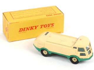 Lot 398 - DINKY TOYS (FRANCE) (1)