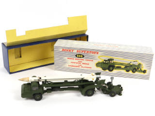 Lot 300 - DINKY TOYS (GB) (1)